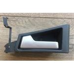DOORHANDLE LEFT SIDE